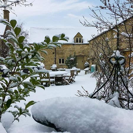 Flowers Barn Villa Daglingworth Exterior foto